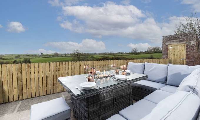 North Bitchburn Cottage | HC Property - The Hideaway at Watergate Eye