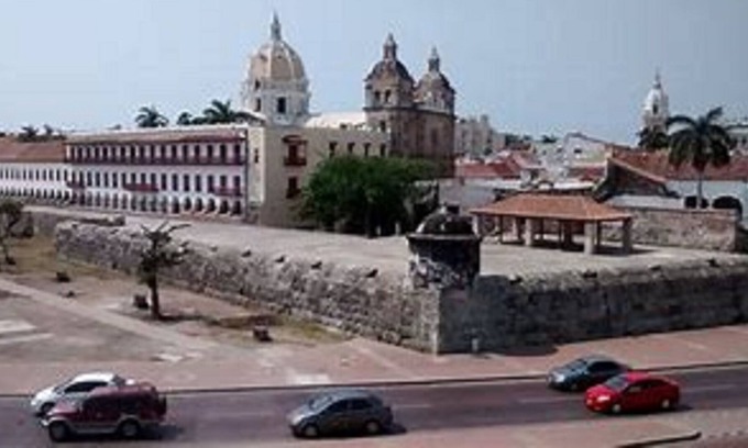 Centro Cabin | Hdl-pk Hotel Room in the Historic Center With Pool and Wifi