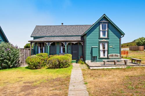Mendocino House | Headlands View Home