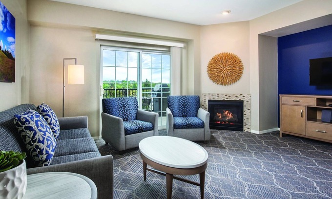 Solvang Resort | Heart of the picturesque little village!