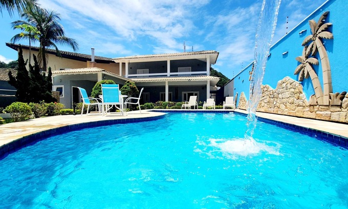 Praia dos Sonhos House | Heated Pool, High Standard, 5 Suites, Gourmet Balcony