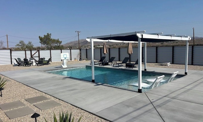 Twentynine Palms House | ★ Heated Pool, Spa, Desert Views & Just Good Times ~ 5 Min to J.T. Park Entrance