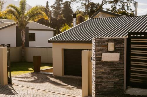 George House | Heathercreek Holiday Accommodation