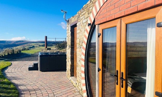 Rhayader Cottage | Hedgehogs View - a hobbit hut that sleeps 6 guests in 3 bedrooms