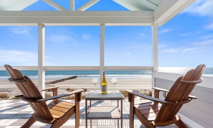 Charleston County House | Height of Folly | Ocean Front at the Washout