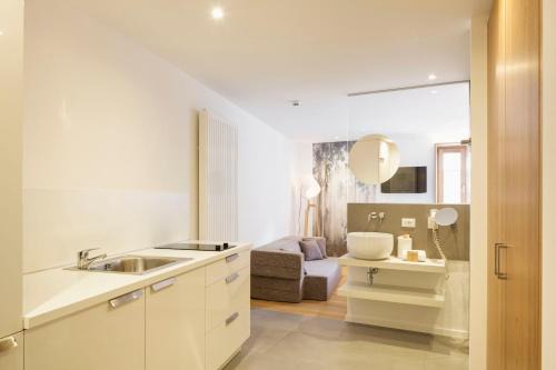 Silandro Apartment | HEIMAT - Chic & Spacious Alpine Escape Schlanders