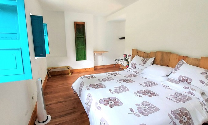 Subachoque House | Hermosa Hacienda Colonial a 50 Mint de Bogotà