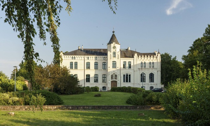 Behren-Luebchin Other | Herrenhaus Viecheln Anno 1869 Suite Georg