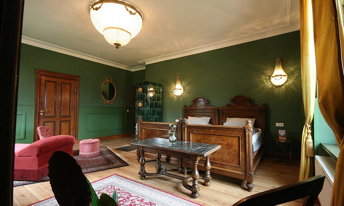 Behren-Luebchin Other | Herrenhaus Viecheln Anno1869 Wohnung Wilhelm