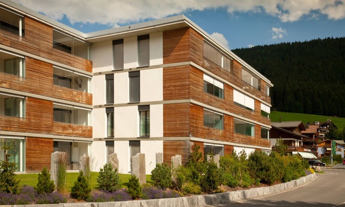Meierhof Apartment | Herrliche Ferienwohnung mitten in Davos mit Zugang zu Sauna und Pool