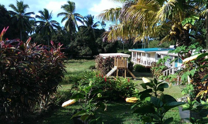 Matavera House | Hibiscus homely farm cottage Bikes and Breakfast
