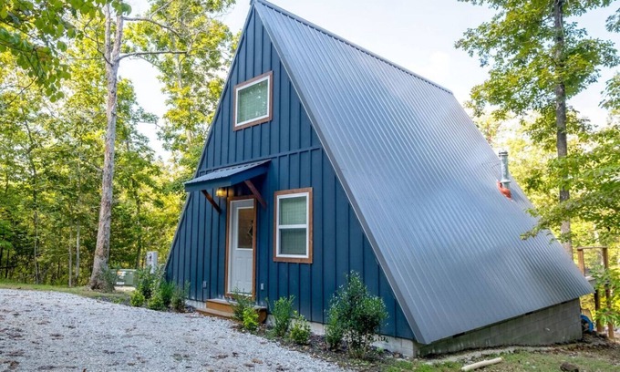 Newnata Cabin | Hidden A-Frame at Double Bridge with Firepit