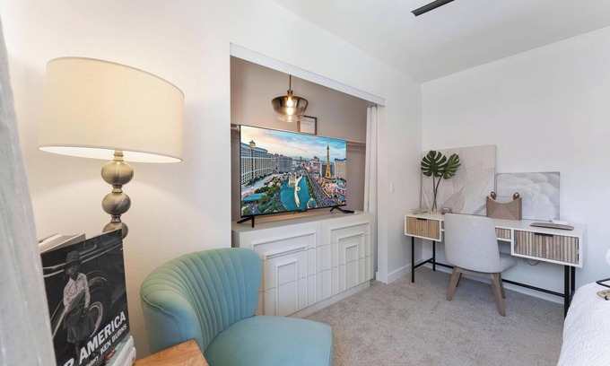 Spring Valley Condo | Hidden Gem! 2 Bed 2 Bath - Close to the Strip & Allegiant Stadium