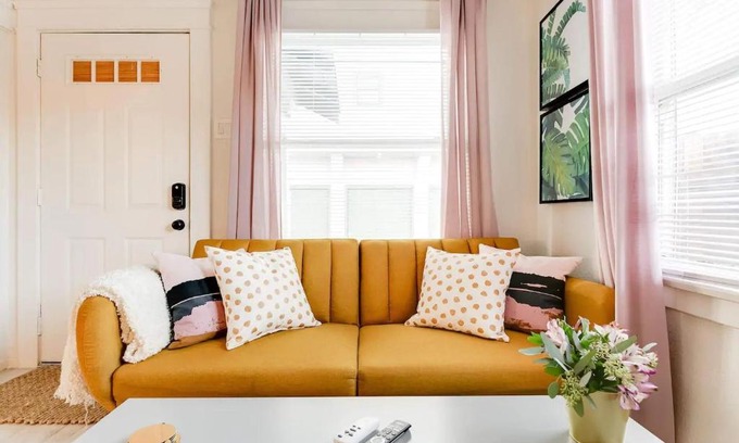 Franklin House | Hidden Long Beach Cottage With Private Patio and Ocean Air - NPR21-00107