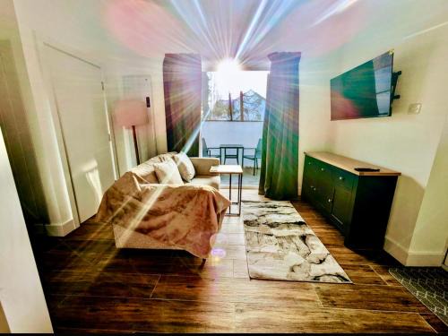 Waterhead Apartment | Hideaway Suite