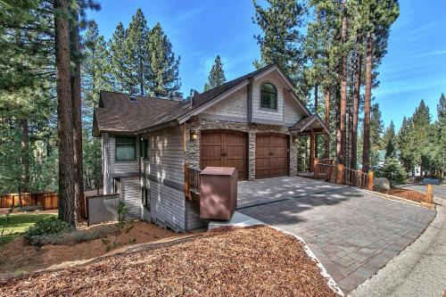 Montgomery Estates House | High Meadows Gem