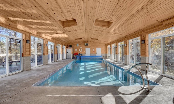 Rockbridge Cabin | High Point Lodge With Indoor Saltwater Pool