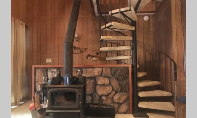 Pinecrest Apartment | High Sierra Retreat with a view of Pinecrest lake