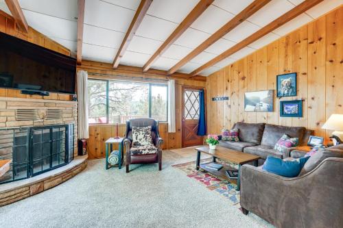 Mountain Club House | Hike and Snow Play! Mtn-View Prescott Paradise