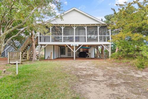 Pawleys Island House | Hildave Cottage 3 Bdrm Vacation Home