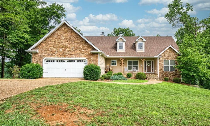 Sparta House | Hill Haven Center Hill lake near Sligo Marina