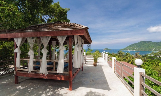 Koh Tao Villa | Hillside 2-bedroom villa Koh Tao with great view, pool, WiFi, AC