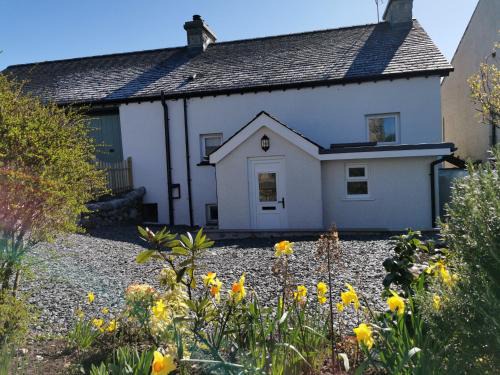 Allithwaite House | Hillside Farm Cottage