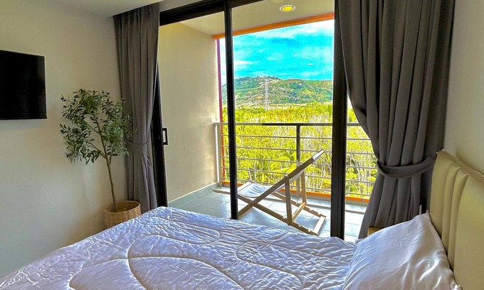 Mai Khao Condo | Hillside Sunrises Space - 5 minutes to Maikhao Beach