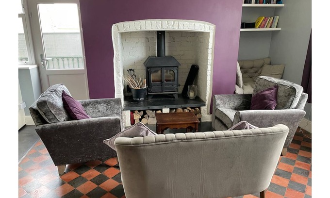 Pentrefelin House | Hilltop Llandeilo