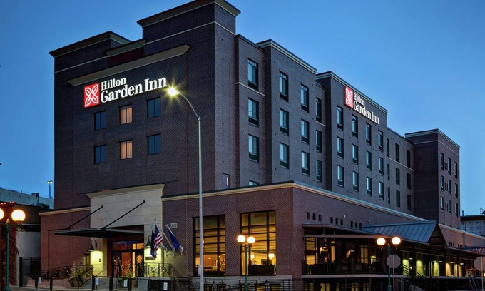 Downtown Lincoln Hotel | Hilton Garden Inn Lincoln Downtown/Haymarket