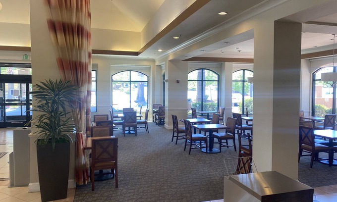 Palmdale Hotel | Hilton Garden Inn Palmdale