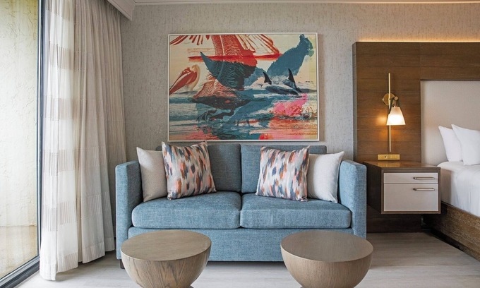 Shipyard Plantation Hotel | Hilton Head's Premier Beachfront Destination! 2 Outdoor Pools, Pets are Welcome!