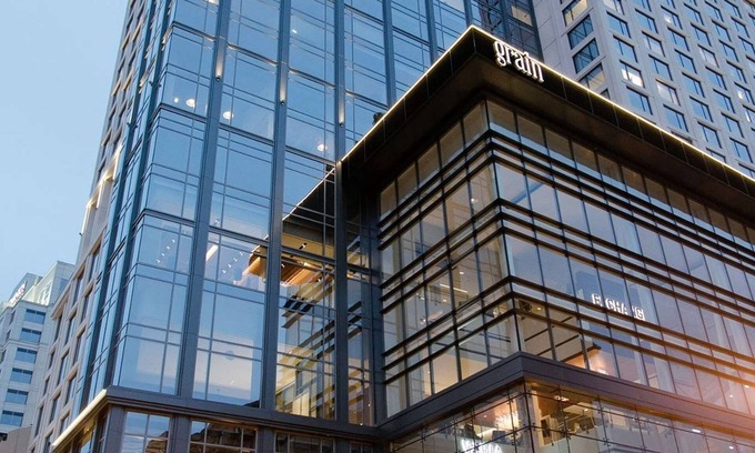 Downtown Hotel | Hilton Norfolk The Main