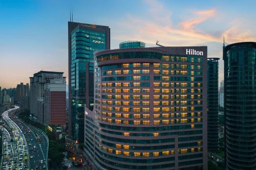 Changning Hotel | Hilton Shanghai City Center -Steps from iconic landmarks Wukang Mansion and Jing'an Temple