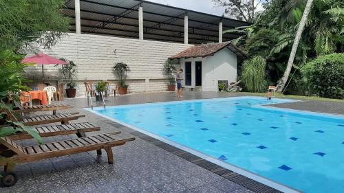 Matugama Resort | Himakara Hotel