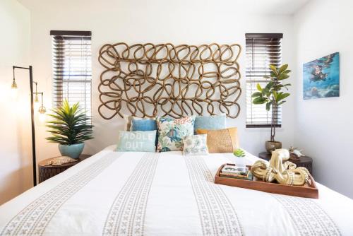 Makaha Valley House | Hina & Honu Hideout