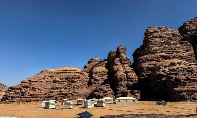 Tabuk Bed & Breakfast | Hisma Nomad Desert Camp