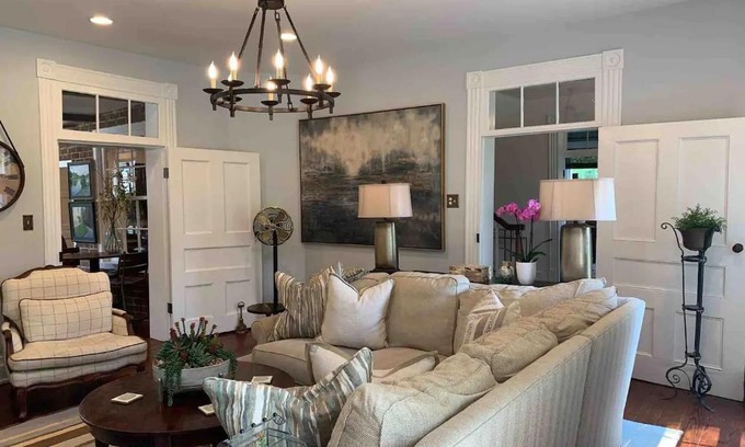 Mount Vernon House | Historic Boyd Harvey House and Grounds