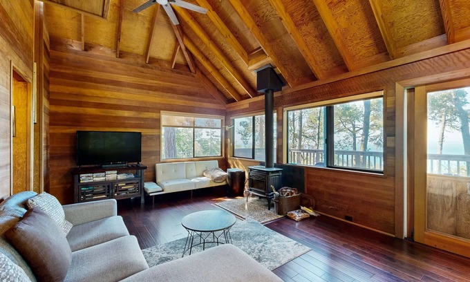 Sea Ranch House | Historic cabin with ocean view, private hot tub, wood stove, & shared pools/tennis