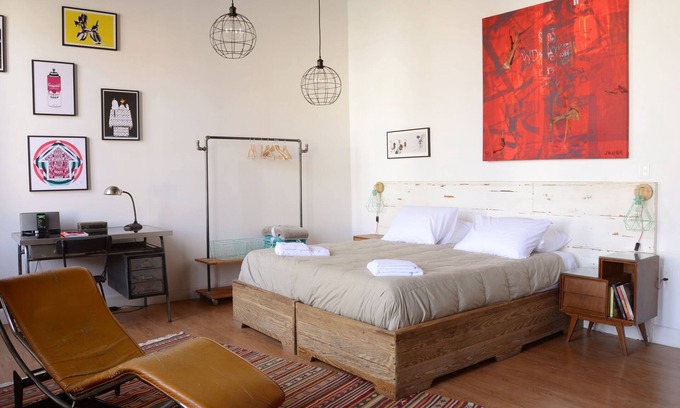 Ciudad Vieja Apartment | Historic District Hidden Gem. The Best Location.