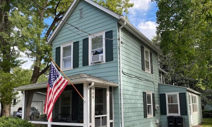 Oxford House | Historic Home in Heart of Oxford, MD