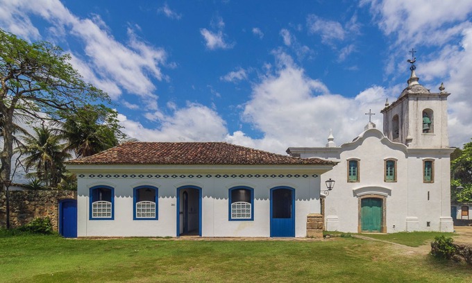 Historic Center House | Historic house in the center of Paraty, with incredible sea views.