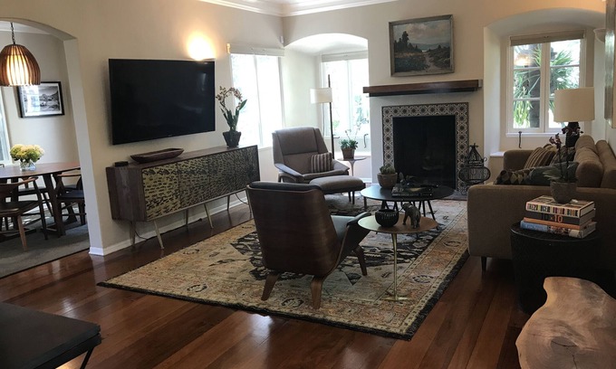 Mid-Wilshire House | Historical Mediterranean Home near Urban Lights