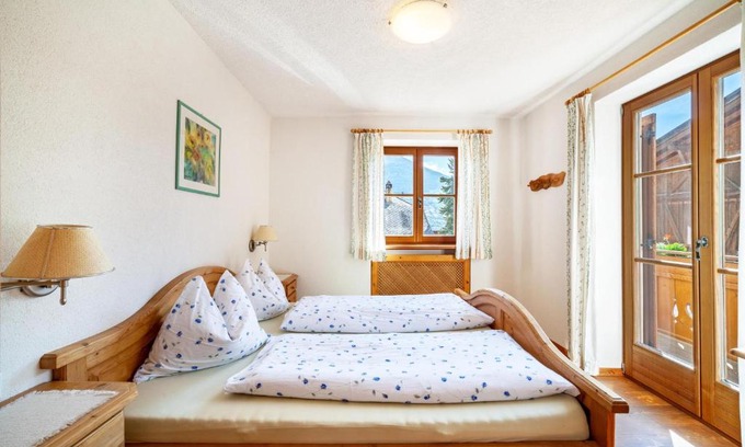 Montechiaro Apartment | Hof am Schloss Apartement Enzian