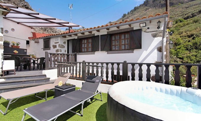 Las Lagunetas House | Holiday Accommodation "Casa Abuelo Paco" in the middle of nature