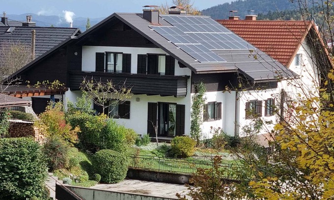 Delnice Apartment | Holiday apartment with separate entrance, forest view in a quiet part of town