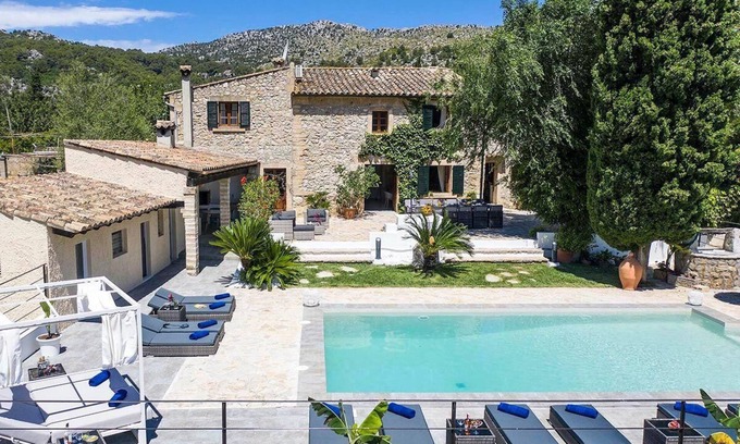 Santa Maria del Cami House | Holiday house Pollença for 1 - 12 persons with 6 bedrooms - Holiday house