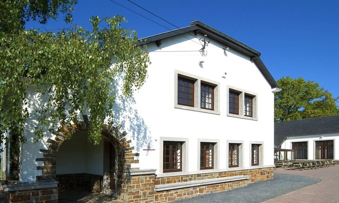 Deiffelt House | Holiday Home in Deiffelt near Forest