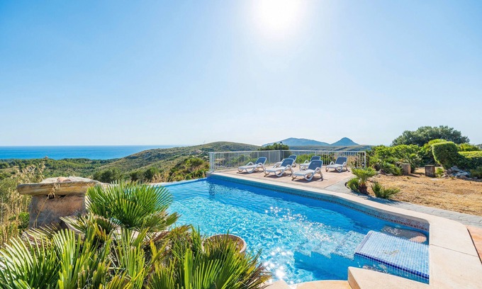 Arta House | Holiday Home 'Na Moli' with Sea View, Private Pool and Wi-Fi