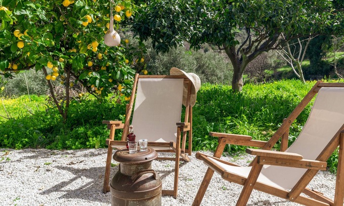 Andros Town House | Holiday Home 'Oak Farm Traditional Guesthouse' with Sea View, Private Terrace and Wi-Fi